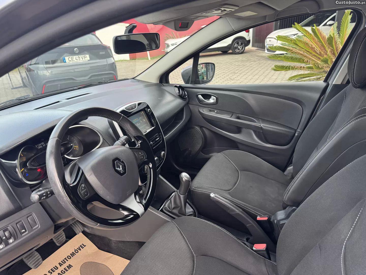 Renault Clio 1.5 dci limited — fotografia 18