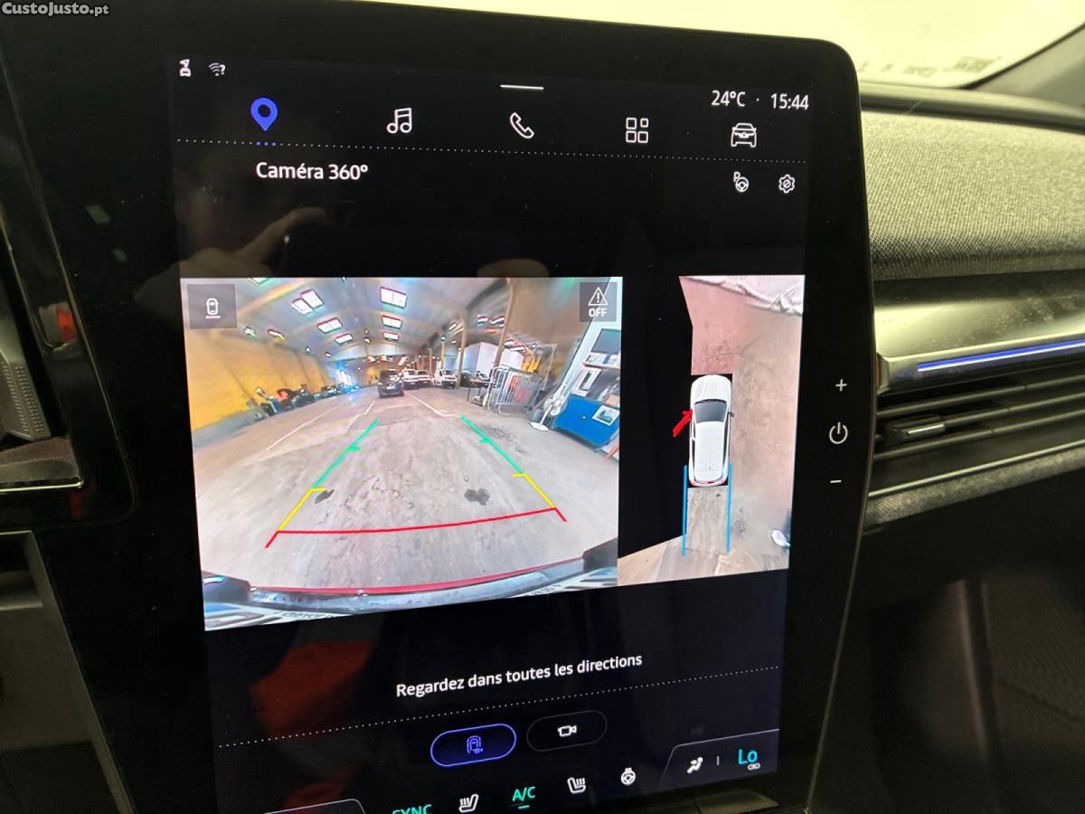 Renault Mégane E-Tech Super Charge Techno — fotografia 5