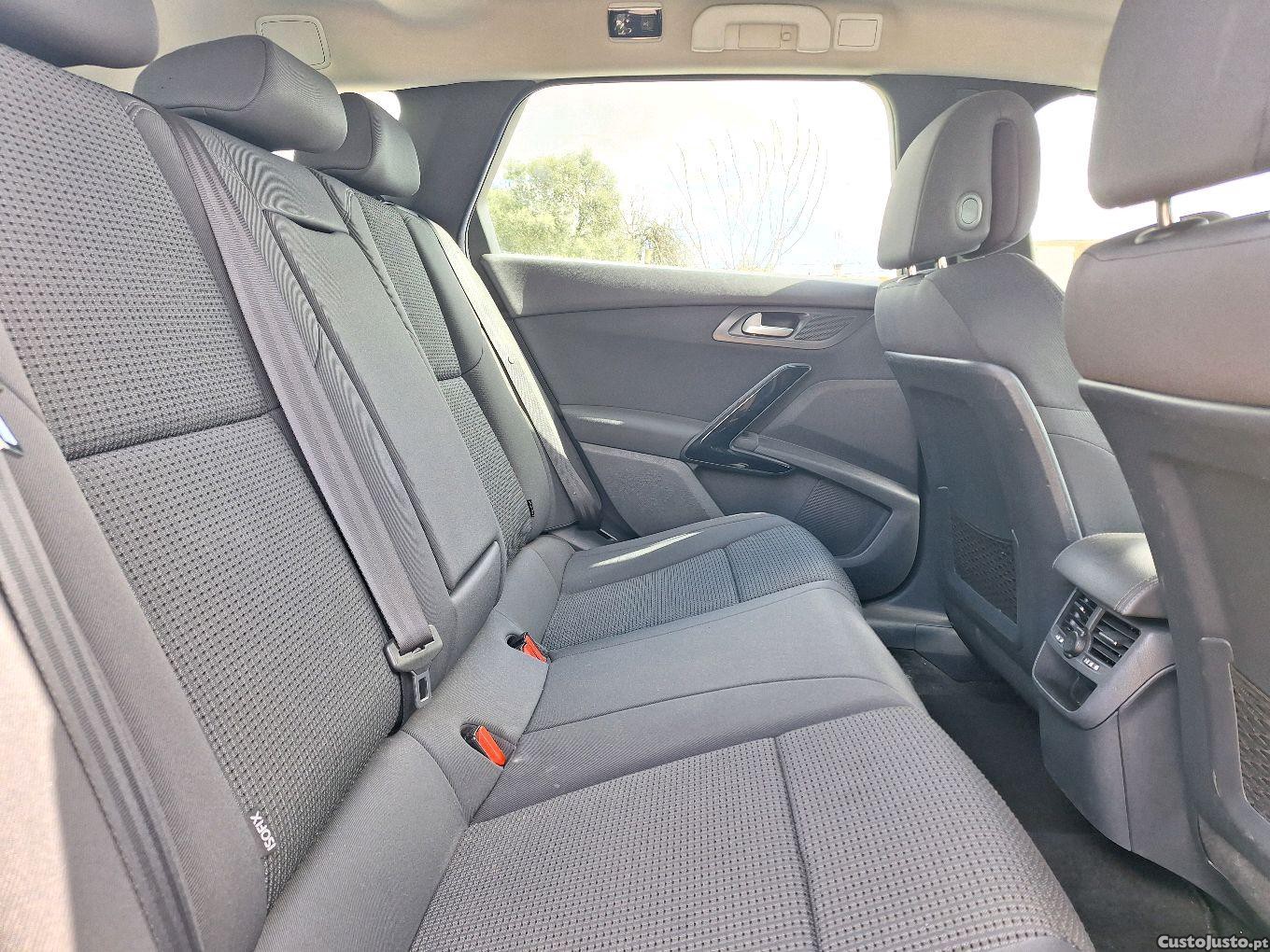 Peugeot 508 SW 1.6 e-HDi - Cx. Automática — fotografia 3