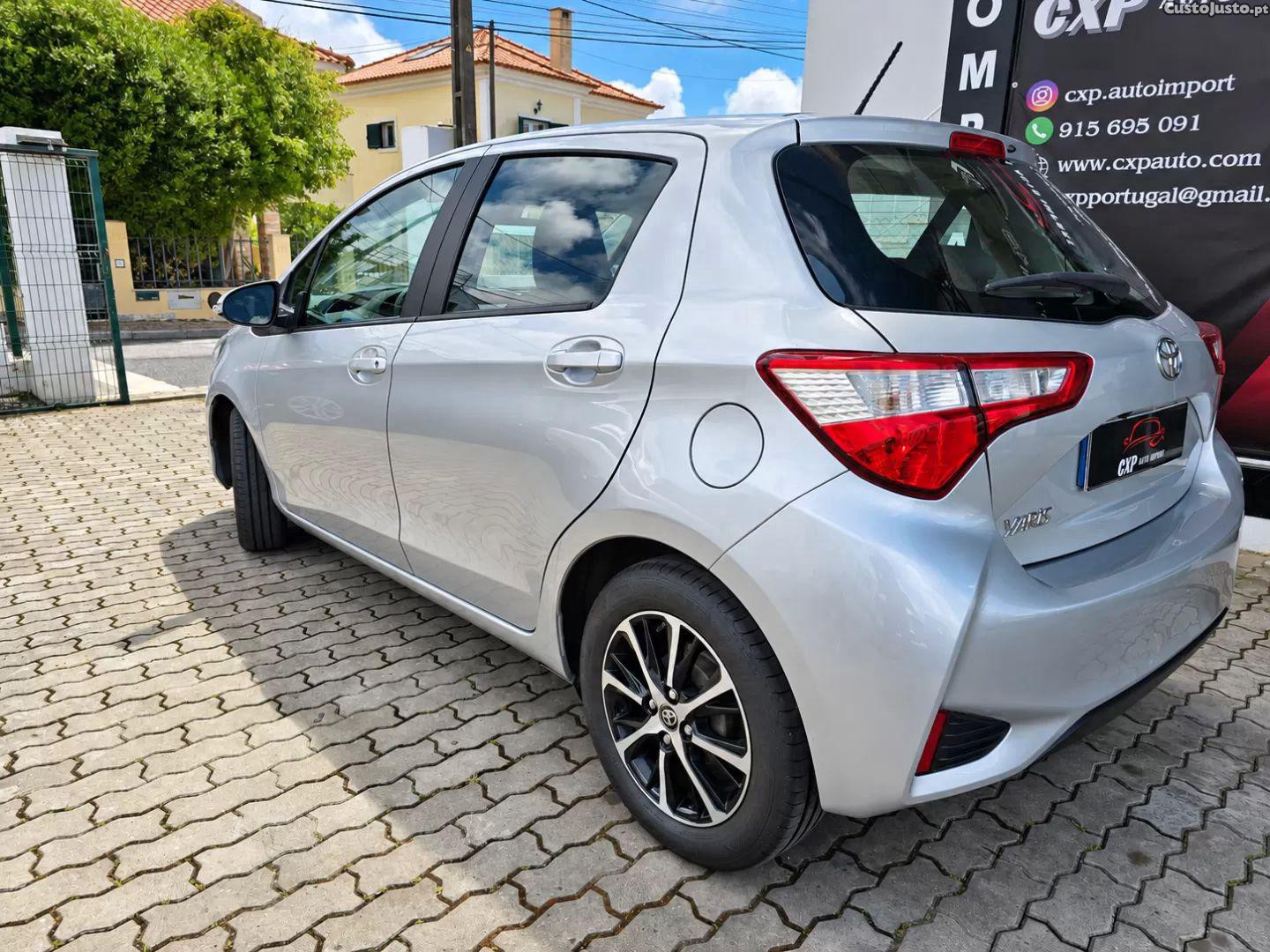 Toyota Yaris 1.0 vvt-i comfort - 20 foto 5
