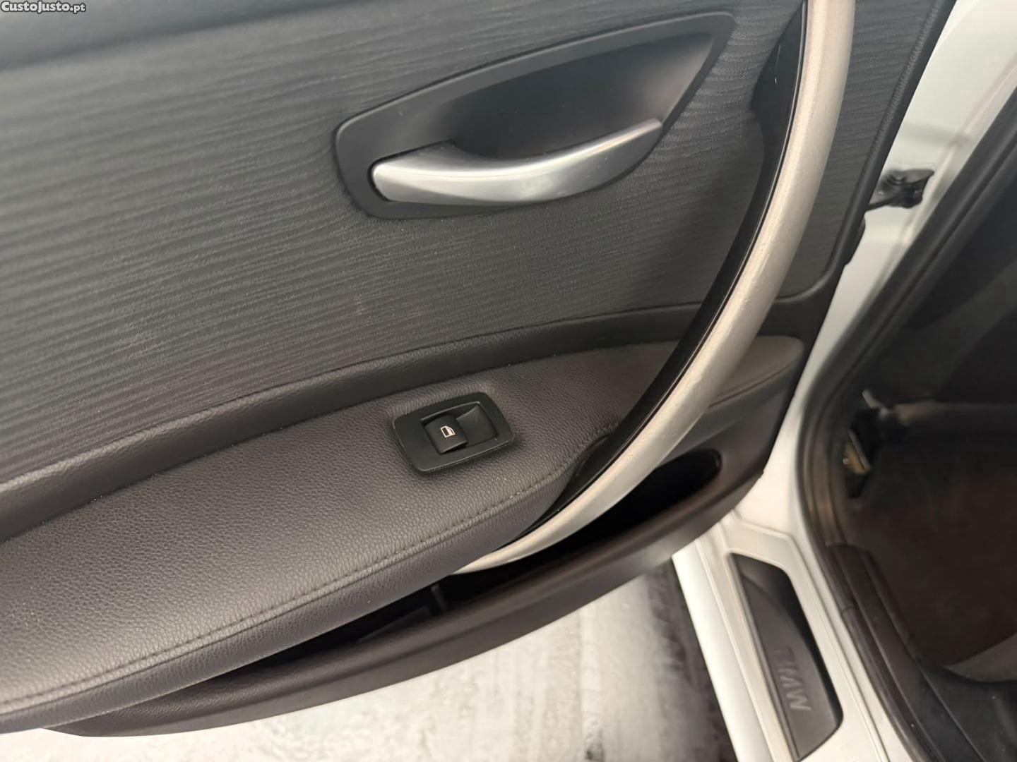 BMW 118 D — fotografia 3