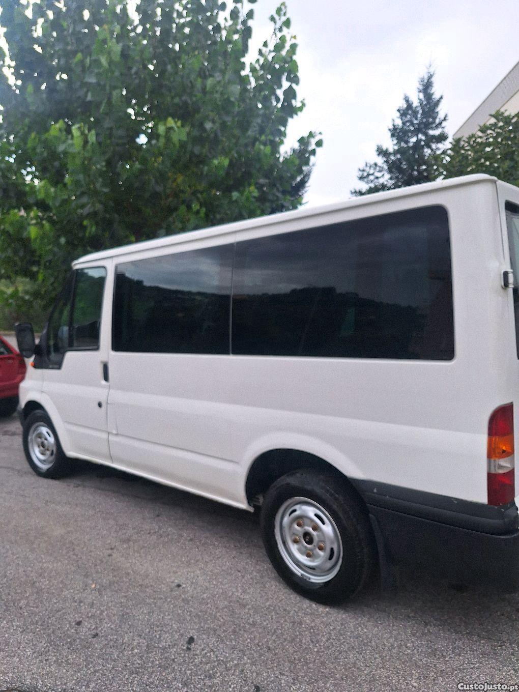 Ford Transit 2.0 — photo 4
