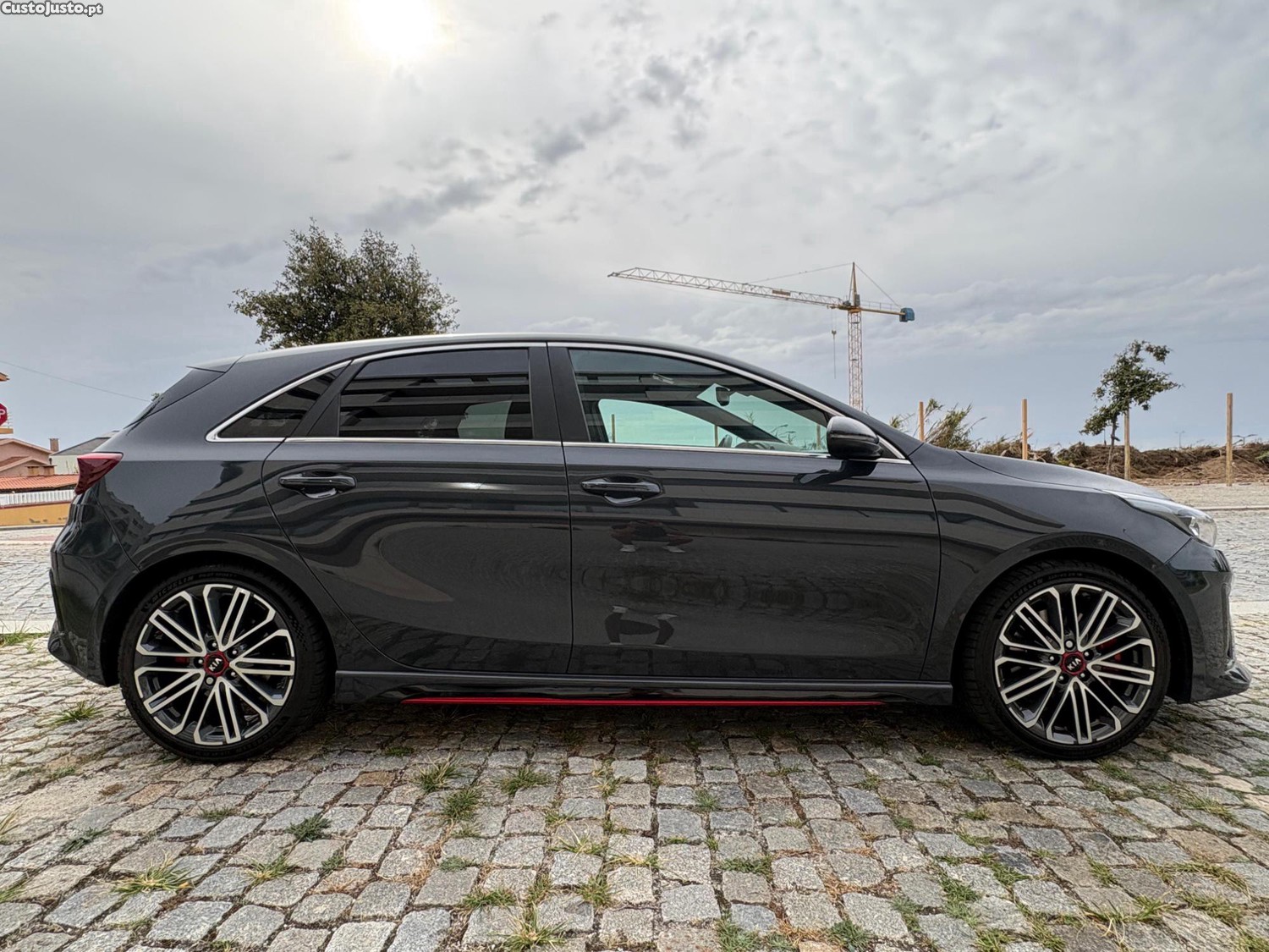 Kia Ceed 1.6 T-GDI GT - 19 foto 4