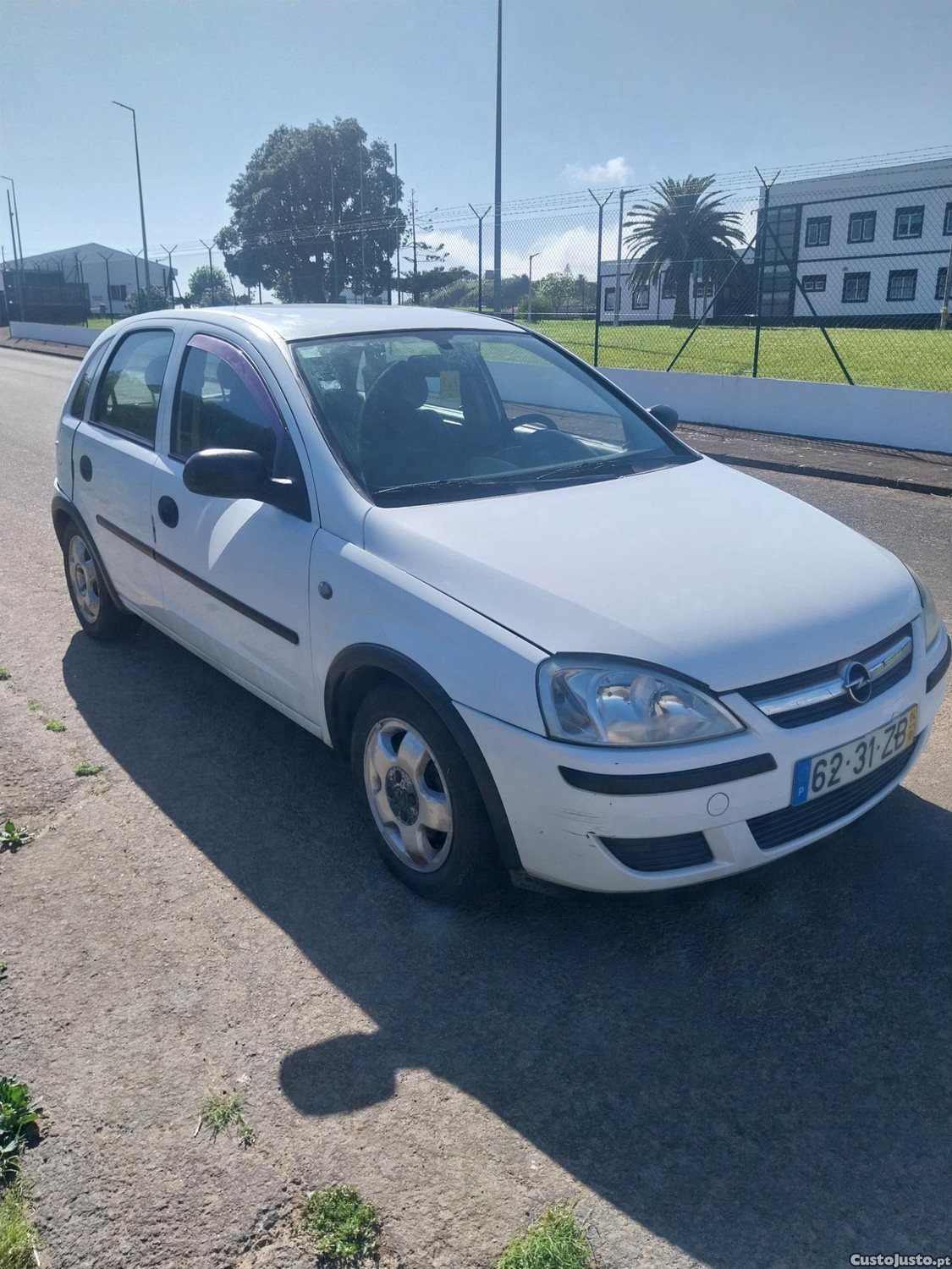 Opel Corsa 1300 cdti — fotografia 3