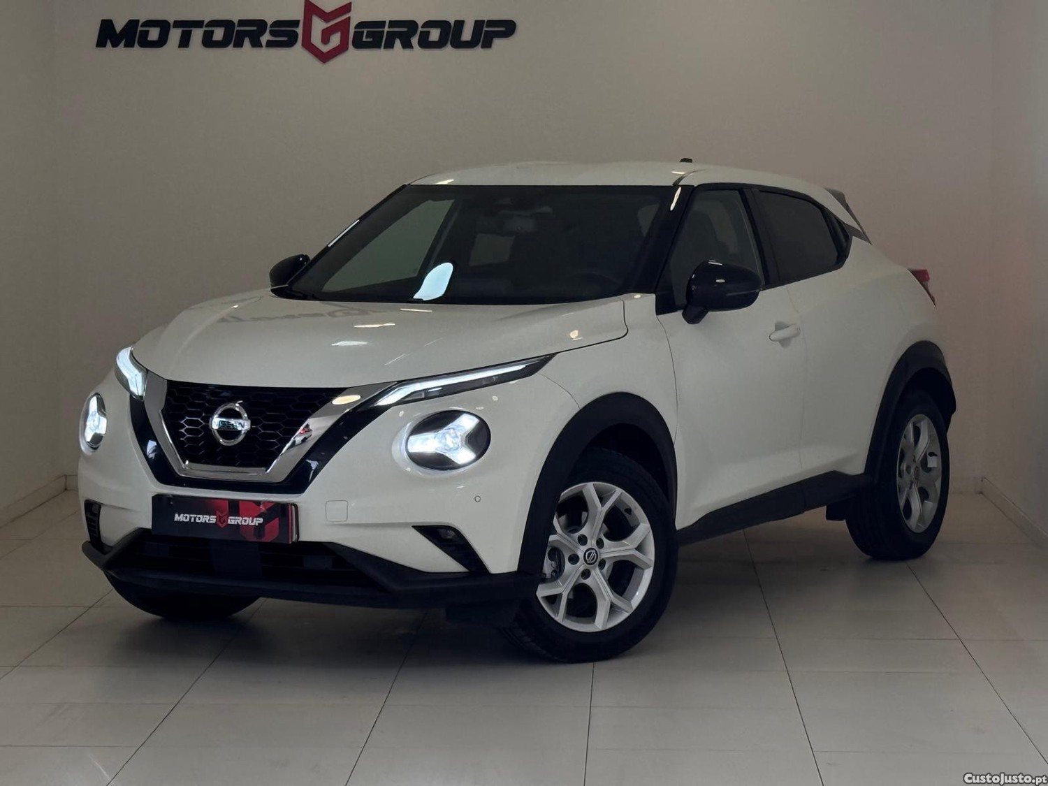 Nissan Juke 1.0 DIG-T Tekna DCT - 20 foto 2