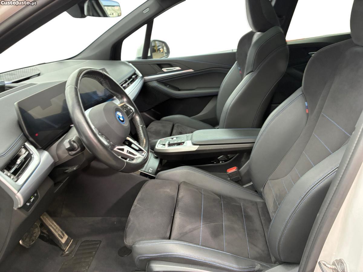 BMW 225 e xDrive M Sport - 23 foto 3