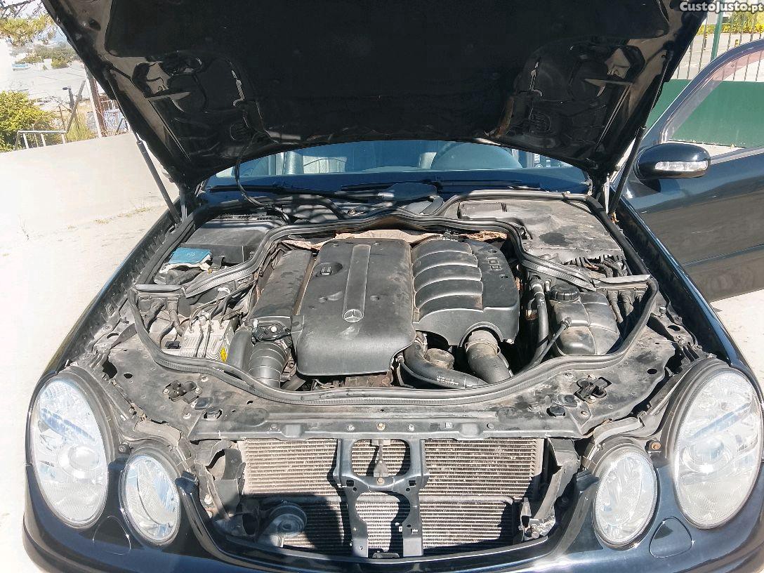 Mercedes-Benz E 270 Mercedes Benz E270 — photo 4