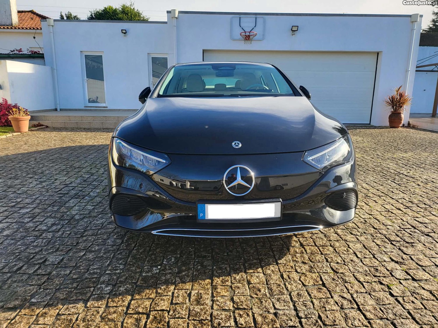 Mercedes-Benz EQE 300 Eletric Art - 22 — photo 3