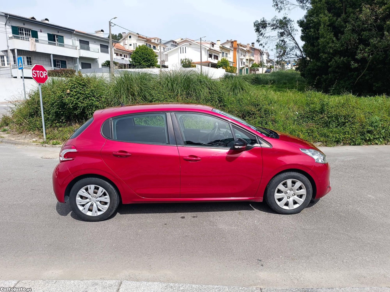 Peugeot 208 1.2 VTI — photo 5