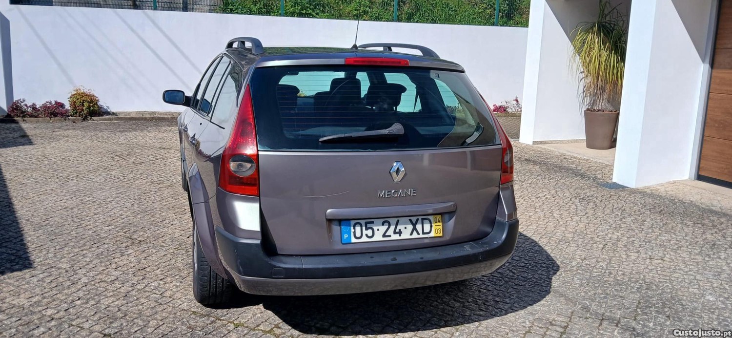 Renault Mégane 1.5 DCI Break — fotografia 4