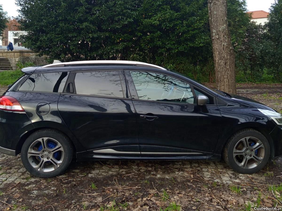 Renault Clio IV GrandTour GTLine 1.5DCI - 17 — photo 3