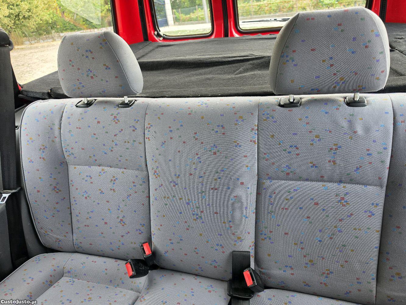 VW Caddy 1.9 Tdi C/ Ac 5 Lugares — photo 3