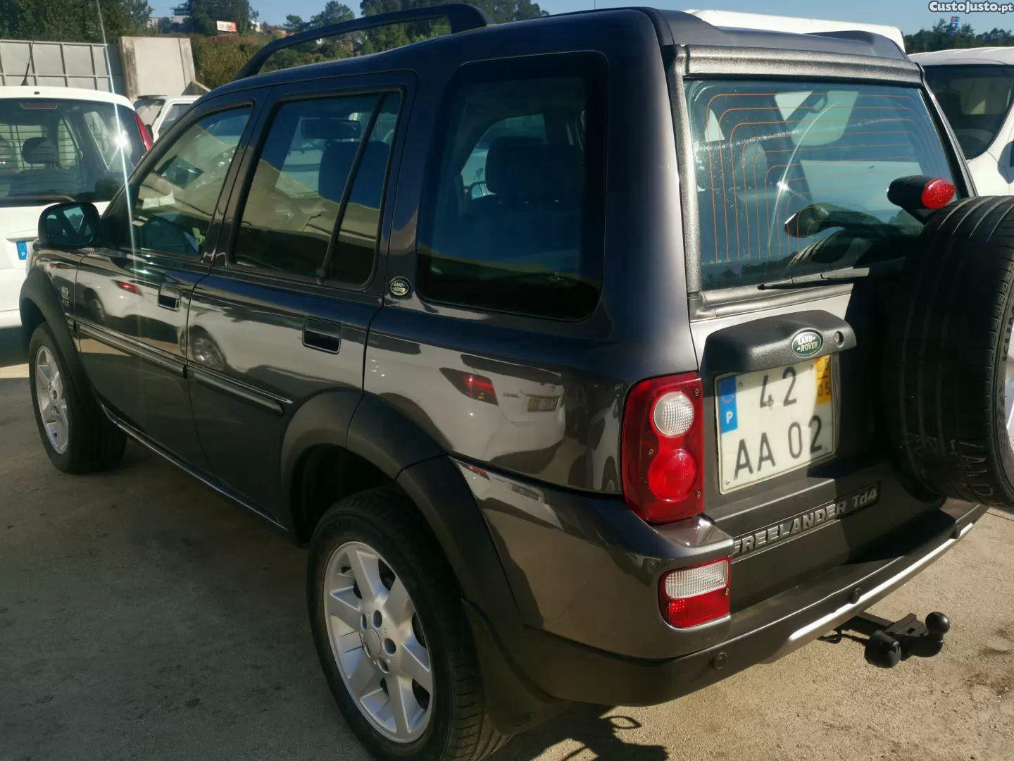 Land Rover Freelander 2.0 td4 hse - 05 foto 4