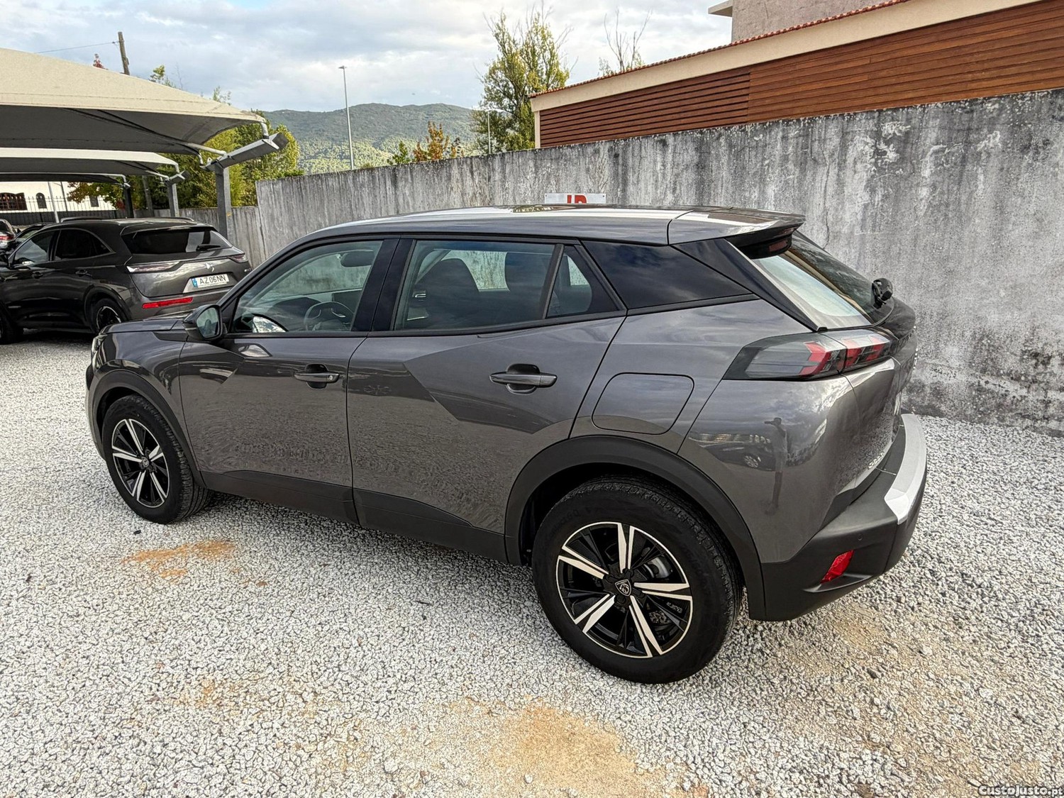 Peugeot 2008 TURBO 100 Style — photo 4
