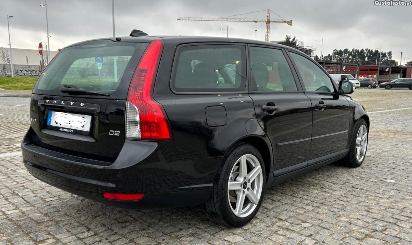 Volvo V50 D2 — photo 4