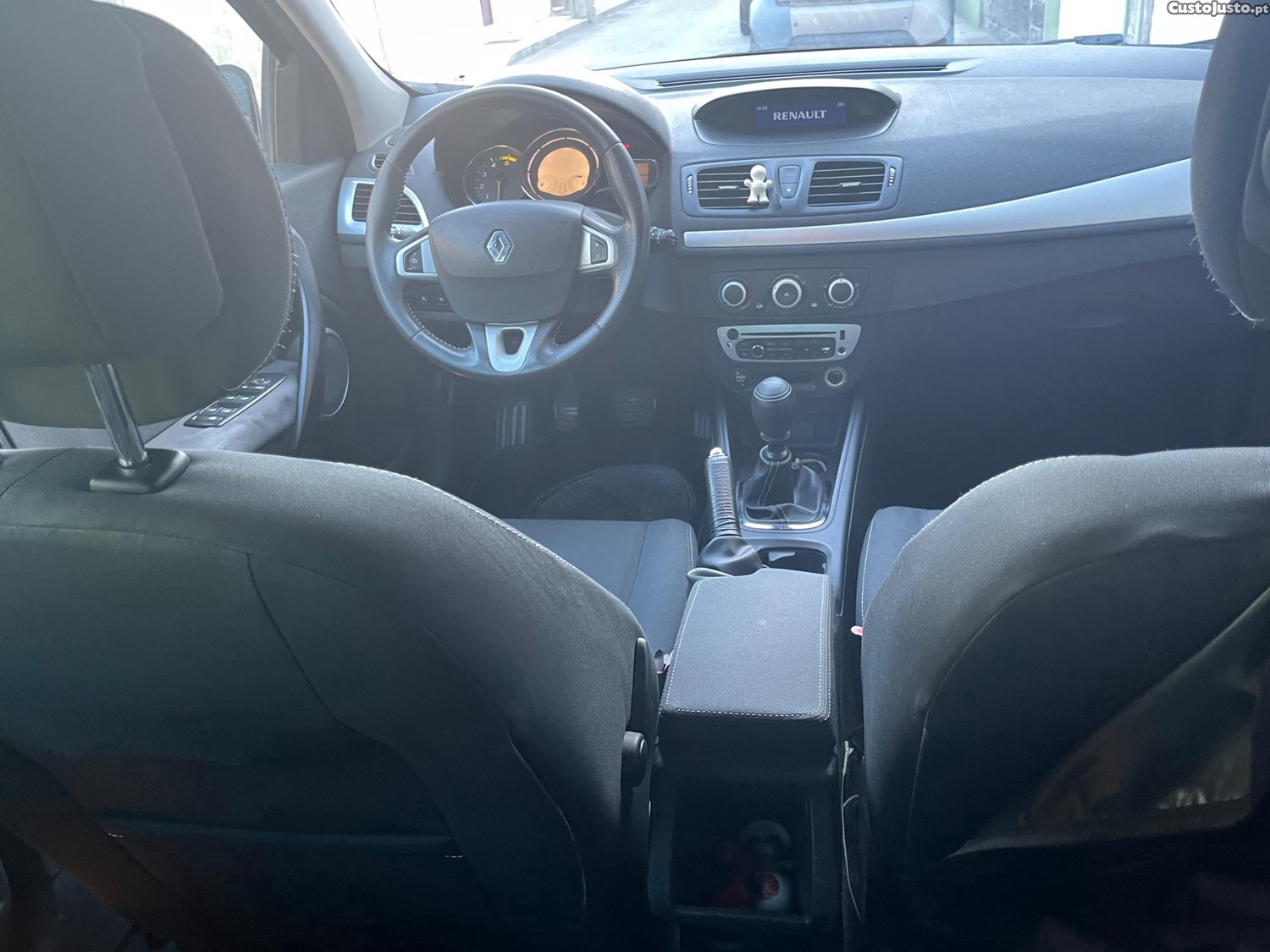 Renault Mégane III — fotografia 3