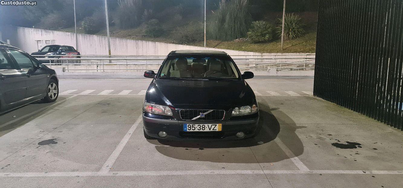 Volvo S60 2.4 D5 163cv - 04 — photo 2