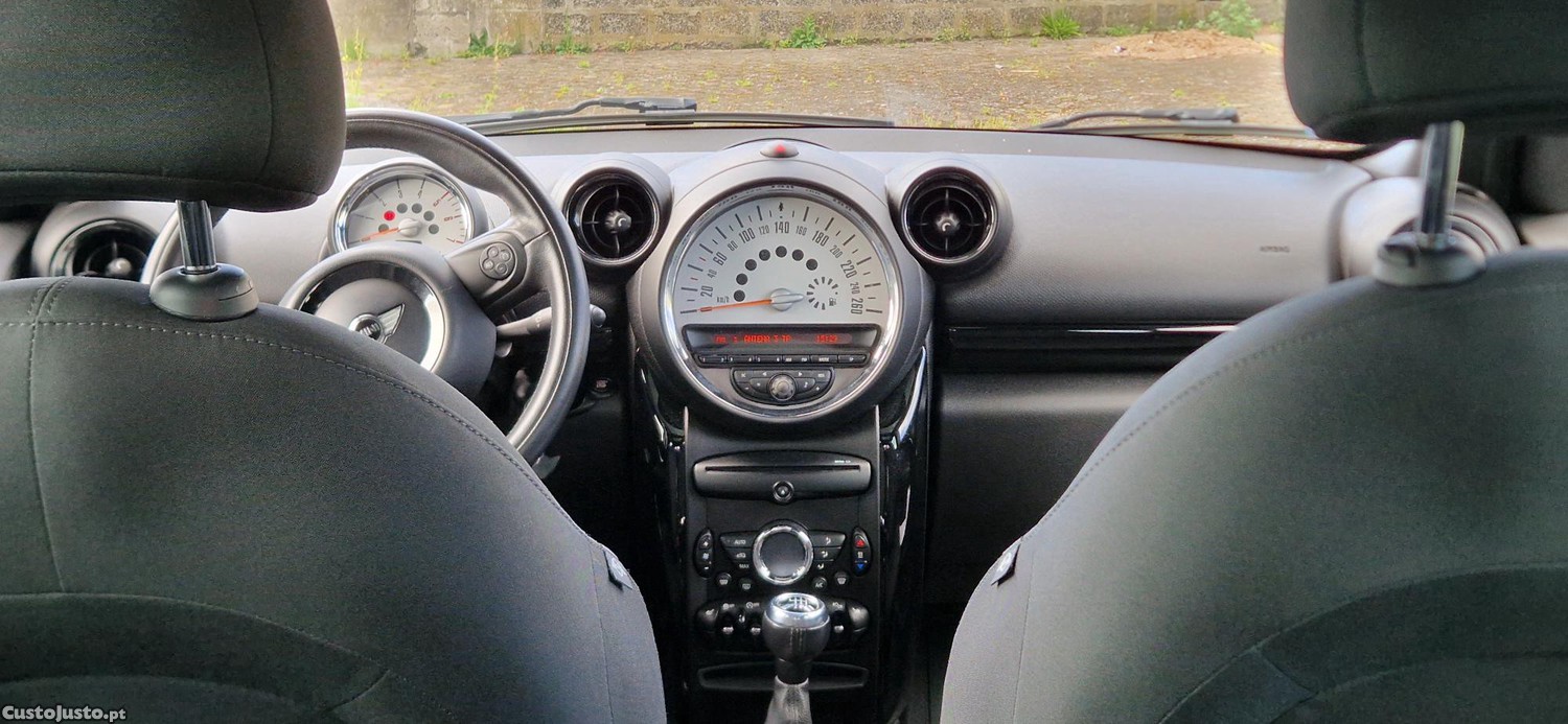MINI Cooper D — fotografia 7