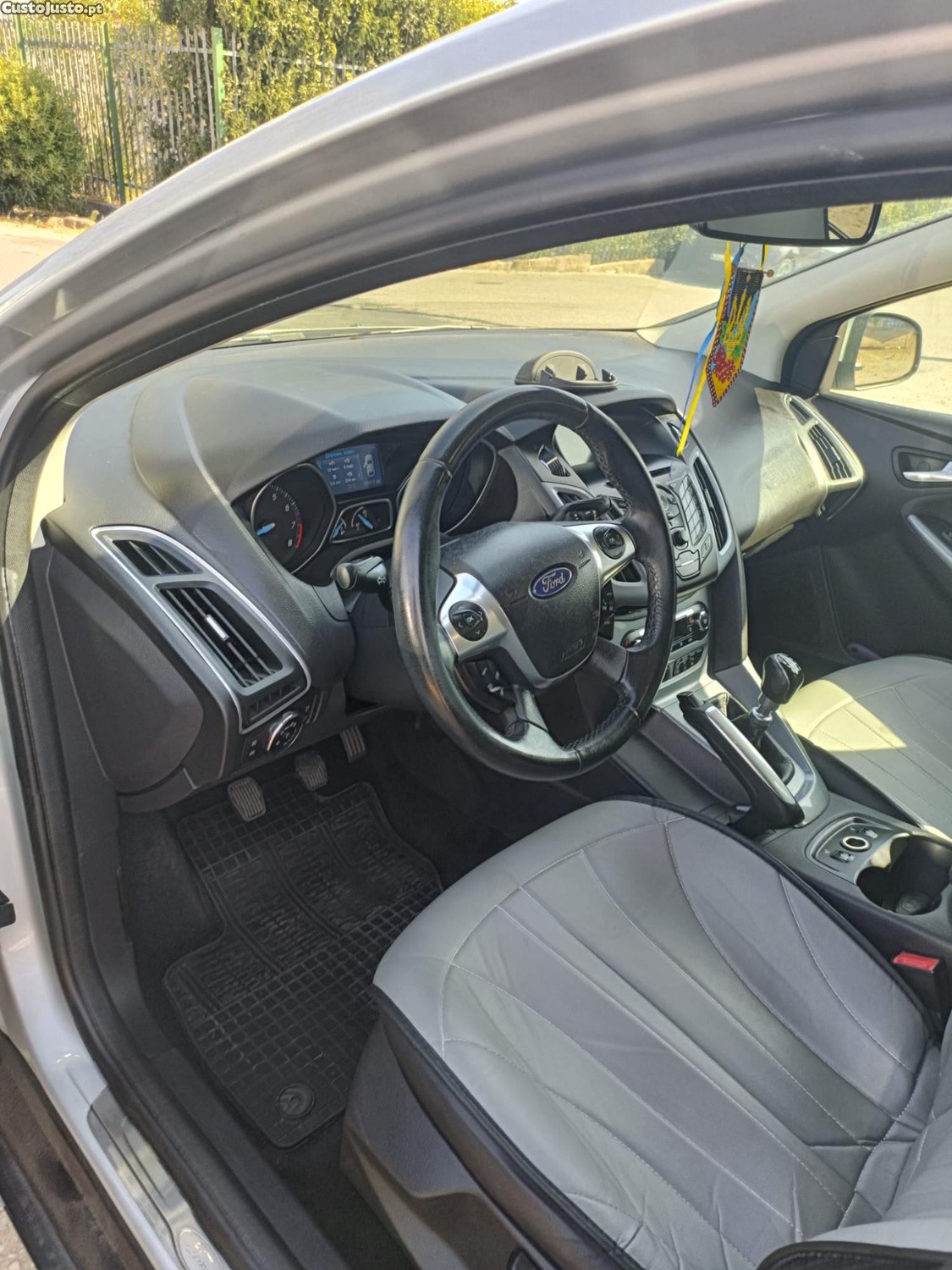 Ford Focus (Dbw) - 12 — photo 3