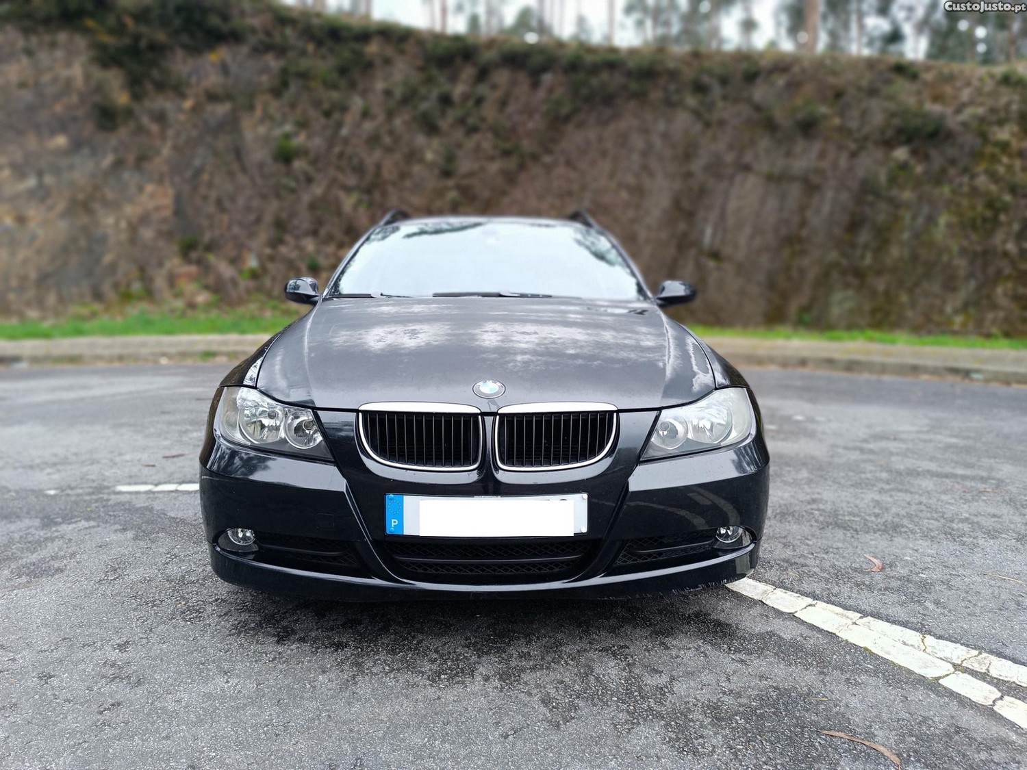 BMW 320 D Touring Entregue com pintura nova e revisão completa — photo 2