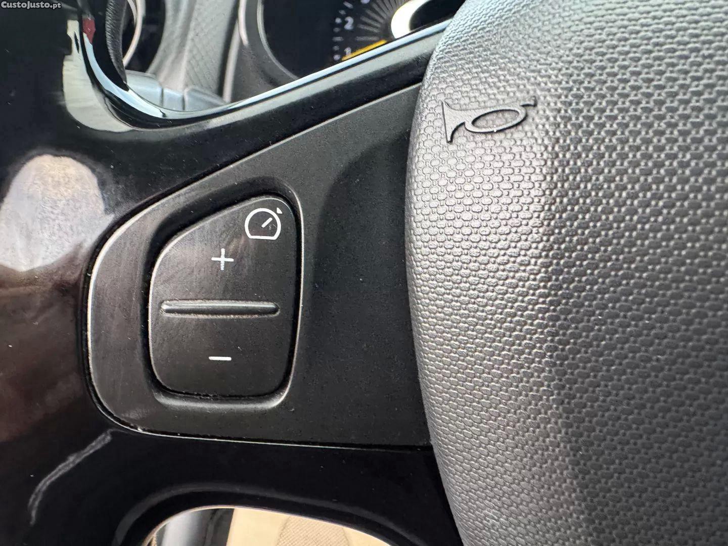 Renault Clio 1.5 dci limited — fotografia 5