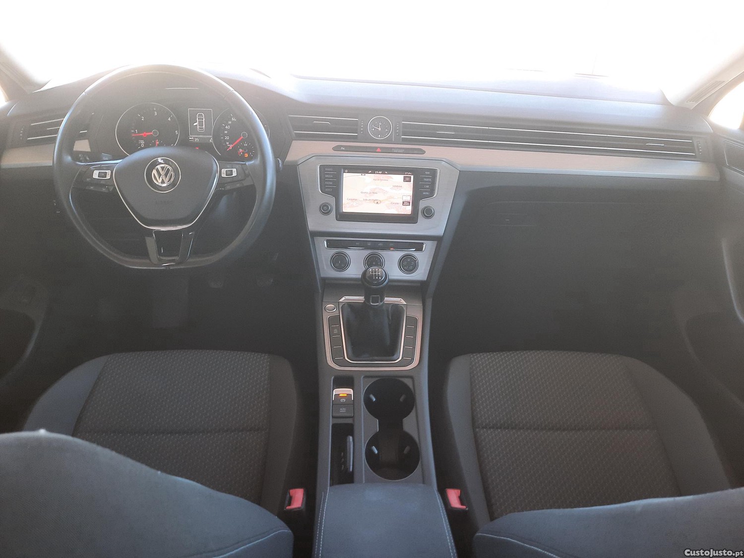 Volkswagen Passat Comfortline — fotografia 4