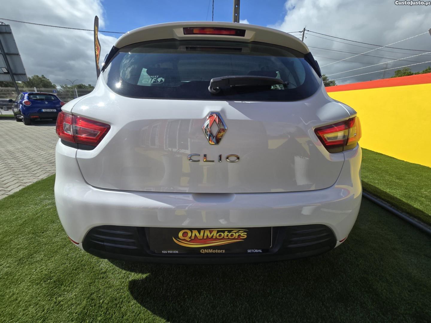 Renault Clio 1.5 dCi Zen — fotografia 14