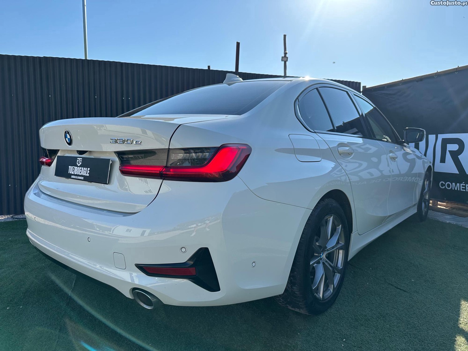 BMW 330 E — fotografia 7