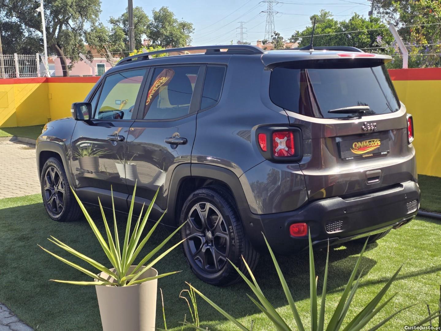 Jeep Renegade 1.0 T 80º Aniversário — fotografia 16