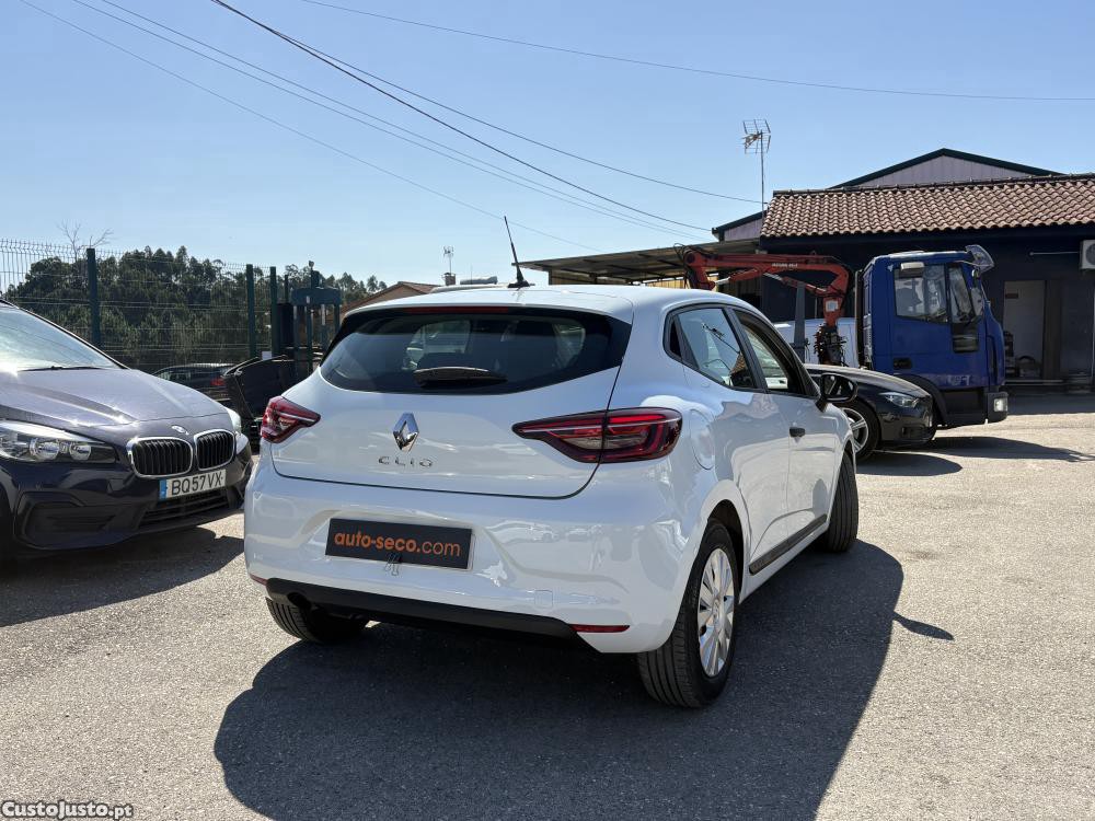 Renault Clio BLUE dCi 85 BUSINESS - 21 — photo 4