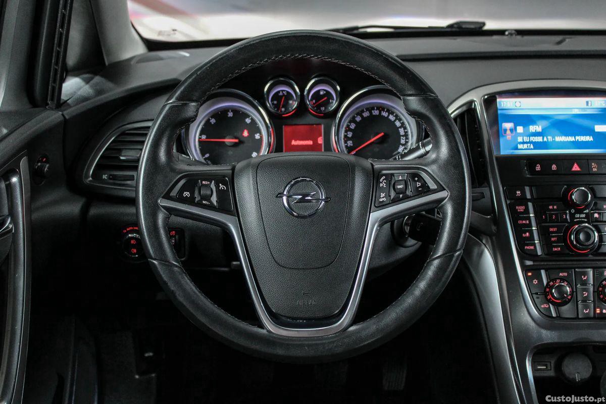 Opel Astra 1.7 CDTi Cosmo - 10 — photo 4