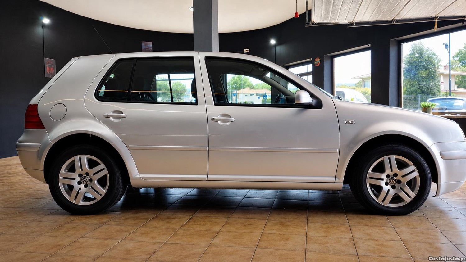 Volkswagen Golf IV 1.1i Confortline — fotografia 4