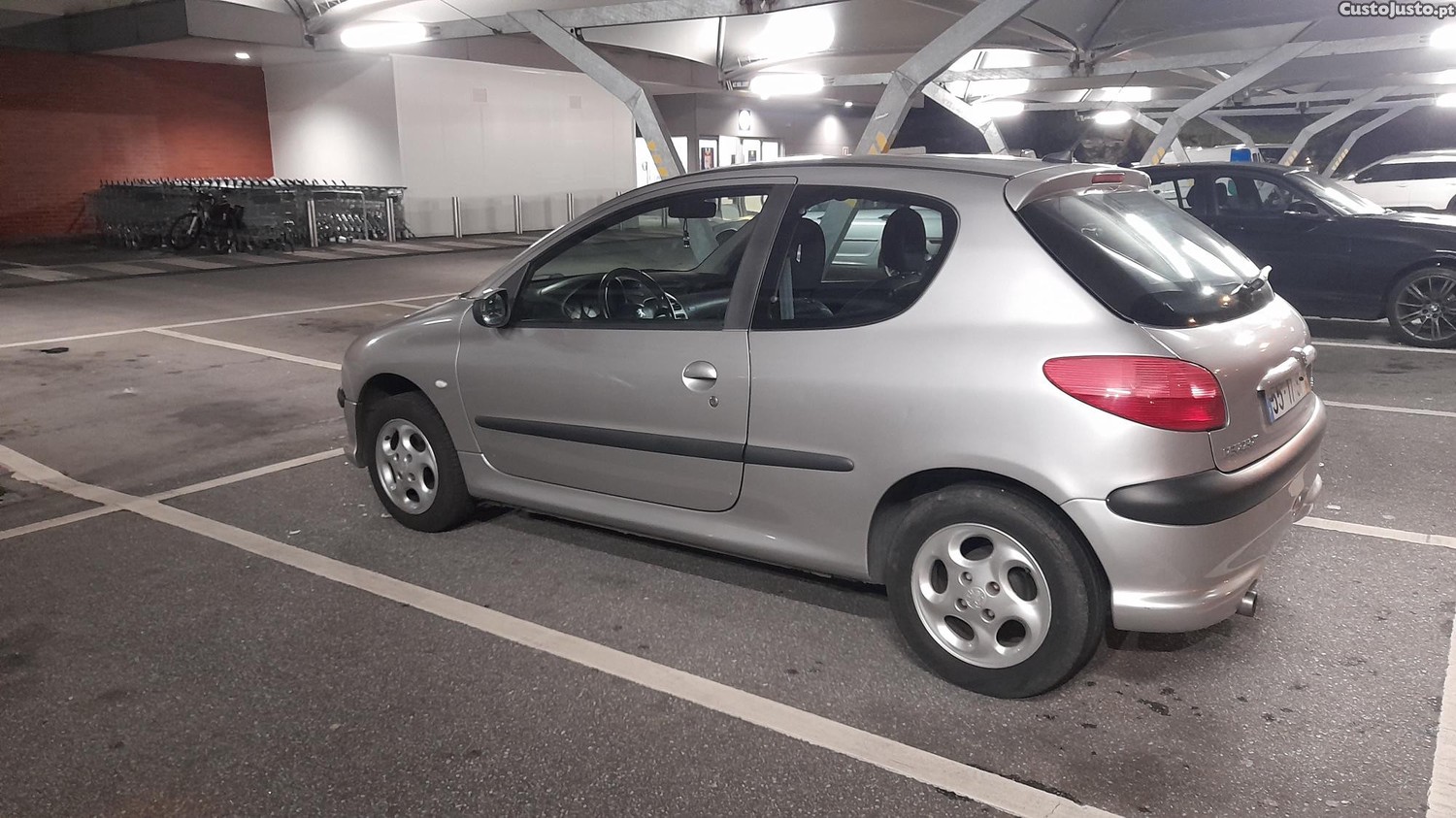 Peugeot 206 (2*Kfw*) — photo 3