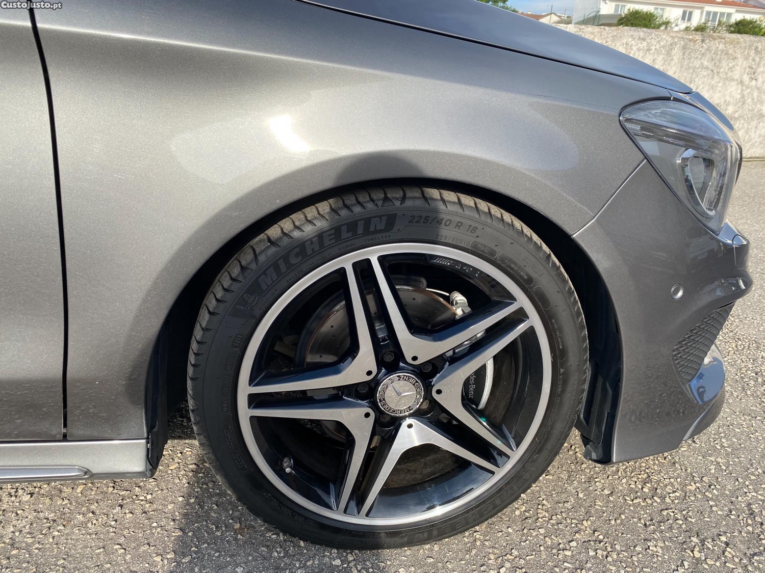 Mercedes-Benz CLA 180 180 D AMG LINE NACIONAL - 16 foto 3