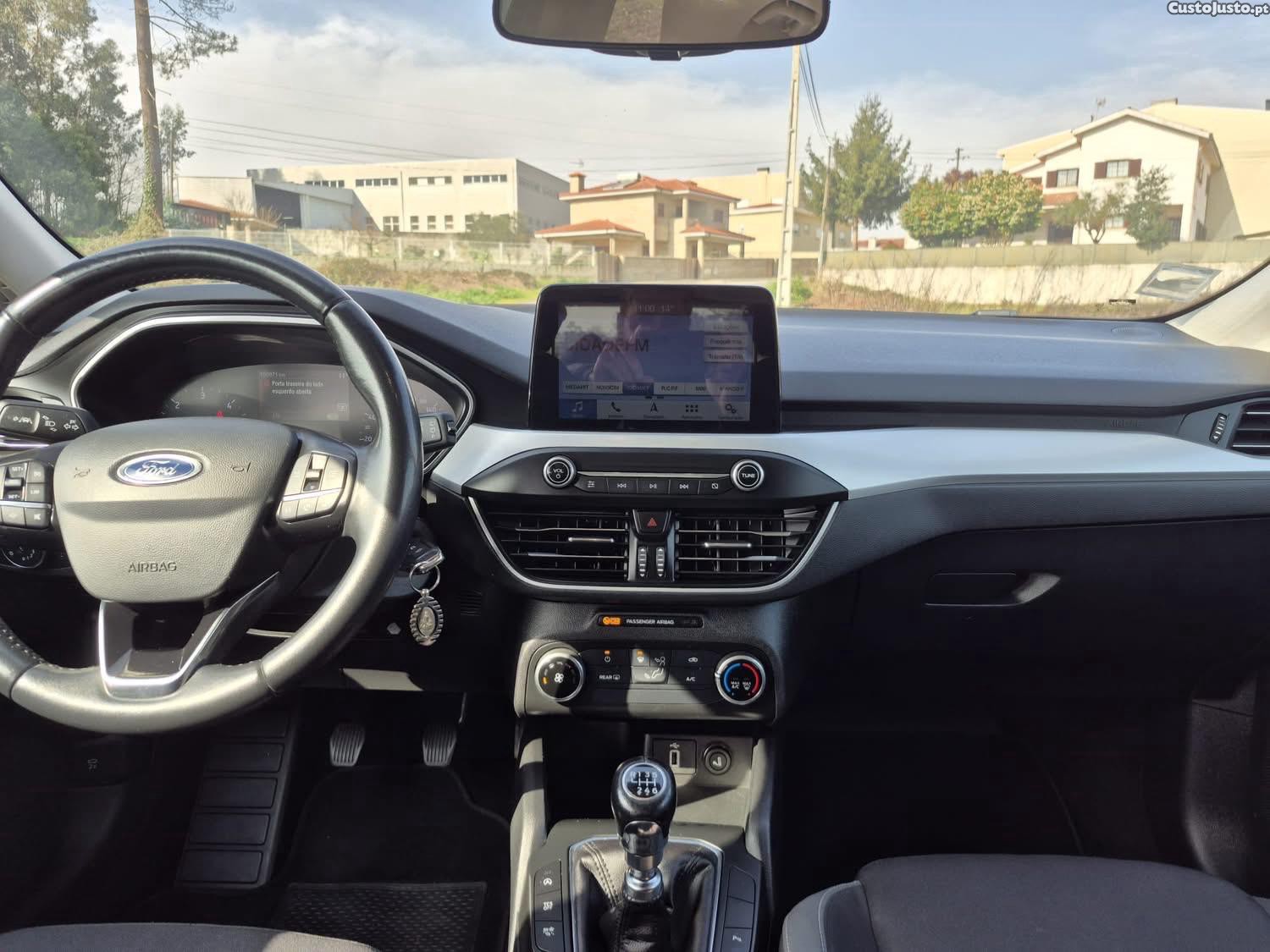 Ford Focus Mk4 tournier — fotografia 10