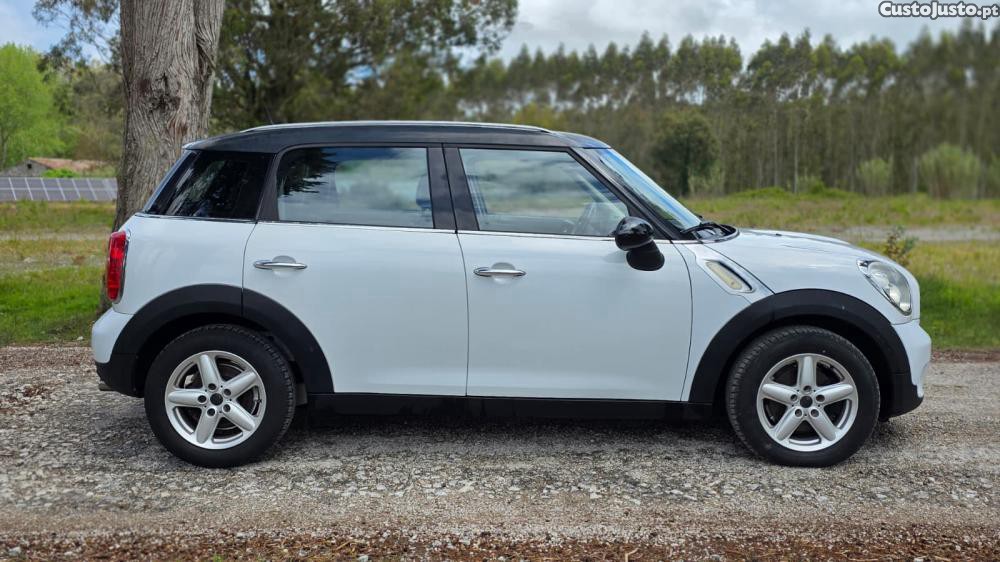 MINI Countryman One D - 11 foto 4