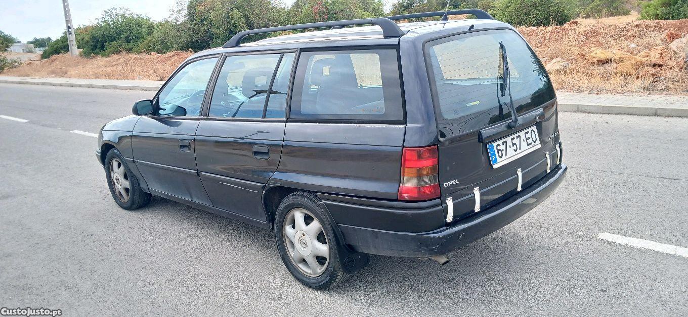Opel Astra 1.4 gasolina preco negociavel — photo 4