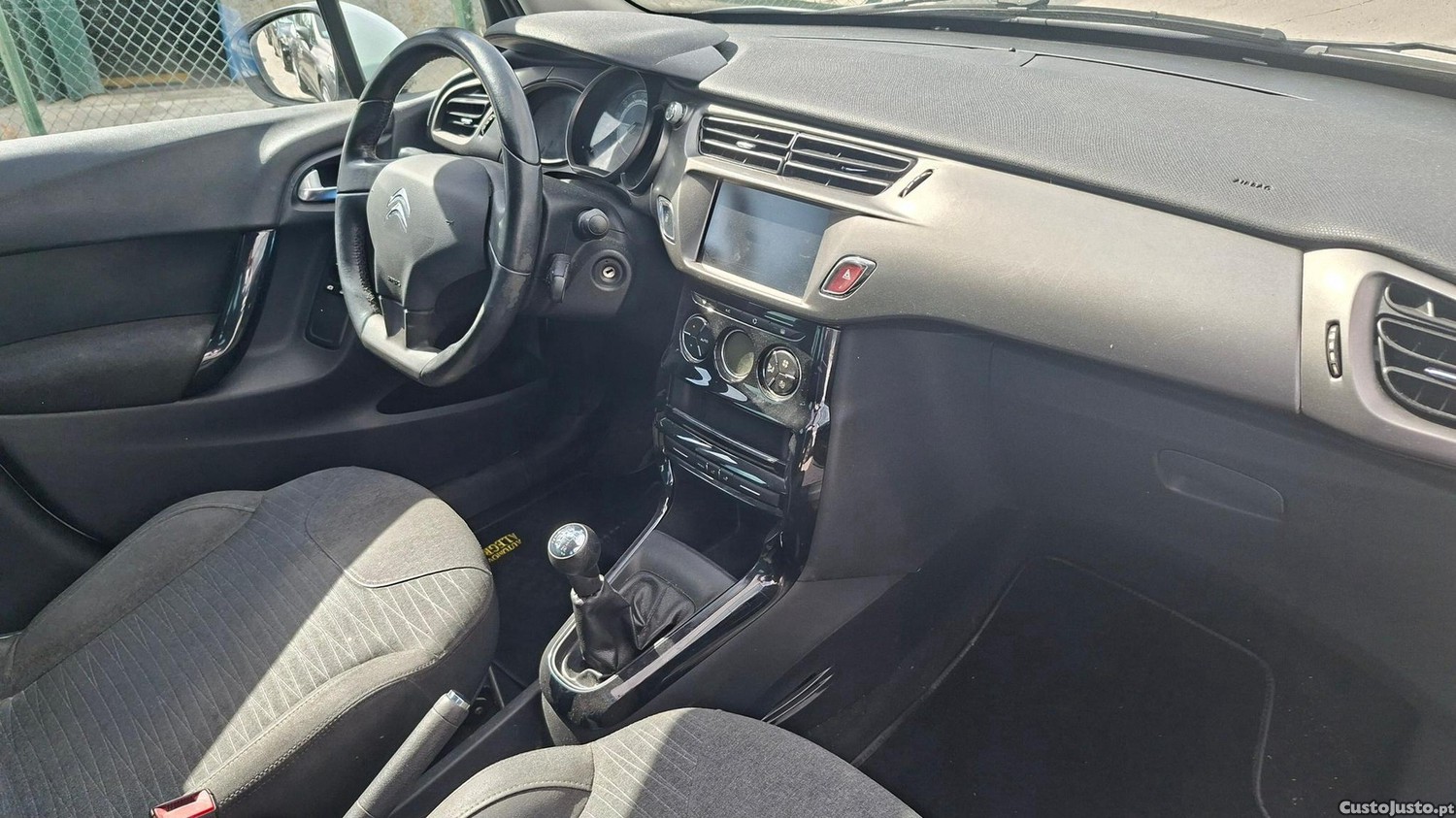 Citroën C3 1.2 PureTech Attraction - 16 — photo 4