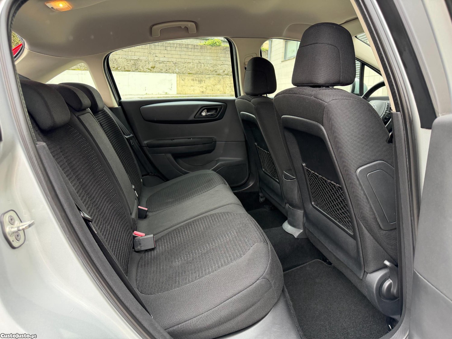 Citroën C4 1.6 HDi SX 110cv-UM PROPRIETÁRIO! Muito bem estimado! — fotografia 10