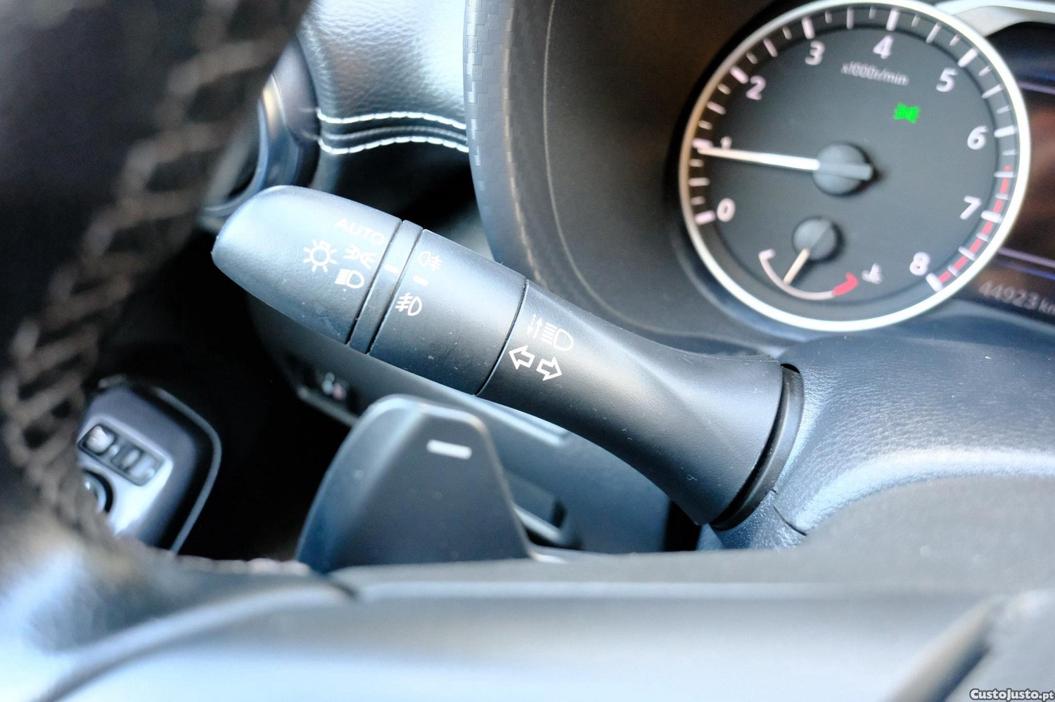 Nissan Juke 1.0 DIG-T N-Connecta NAV. DCT — fotografia 11