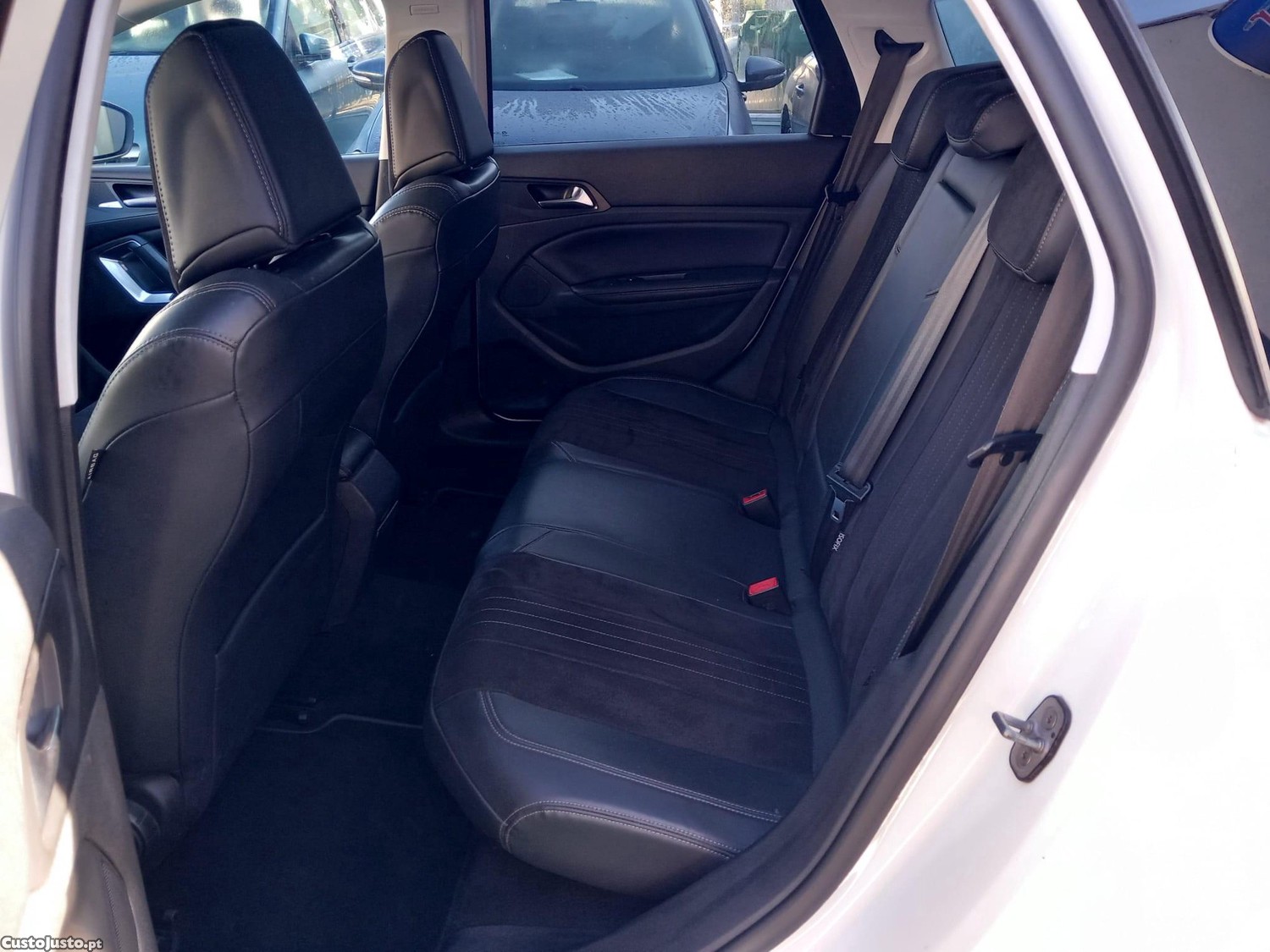 Peugeot 308 SW 2.0 HDi Active — fotografia 4