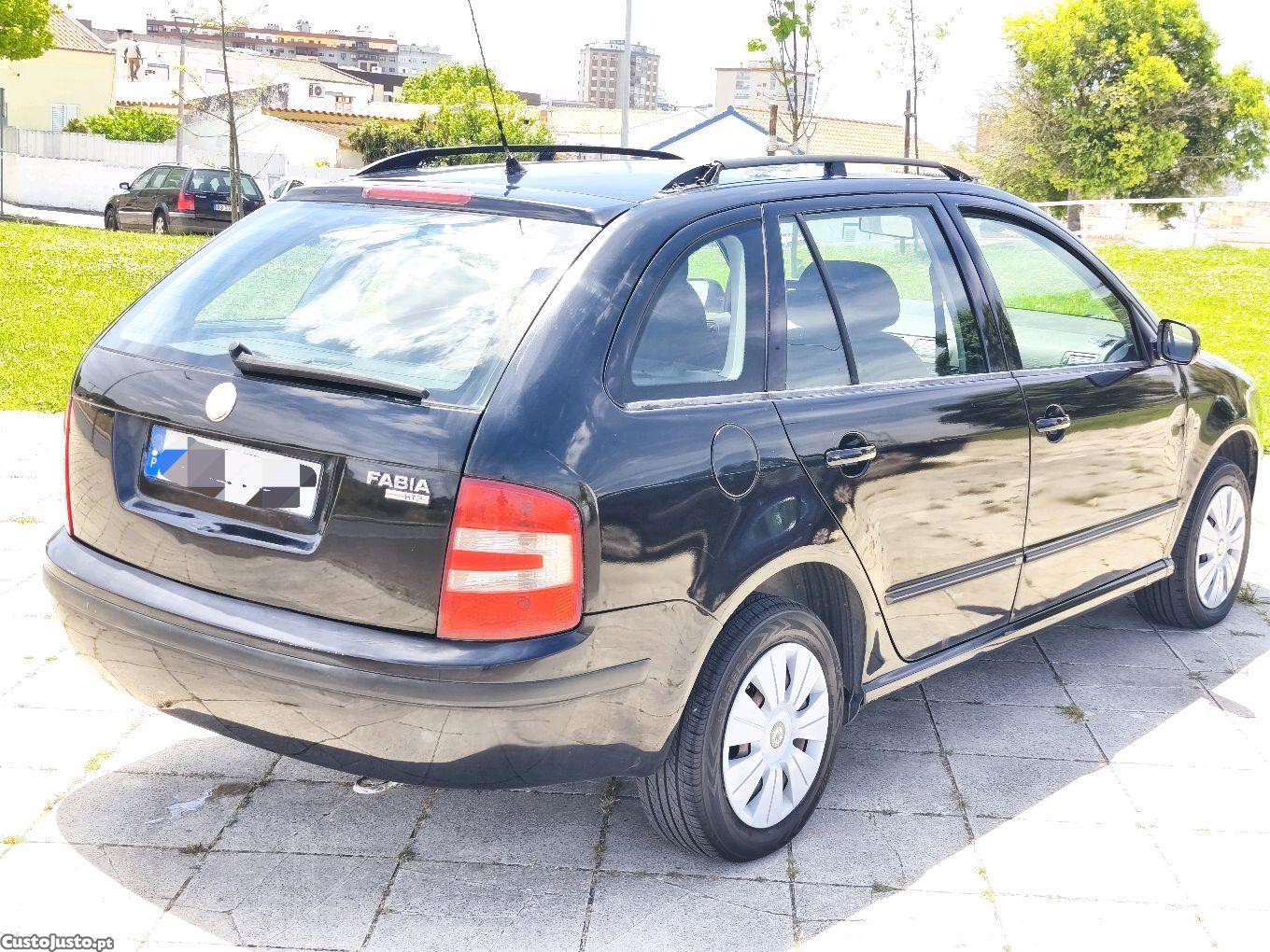 Skoda Fabia break 1.2 Thp — fotografia 9