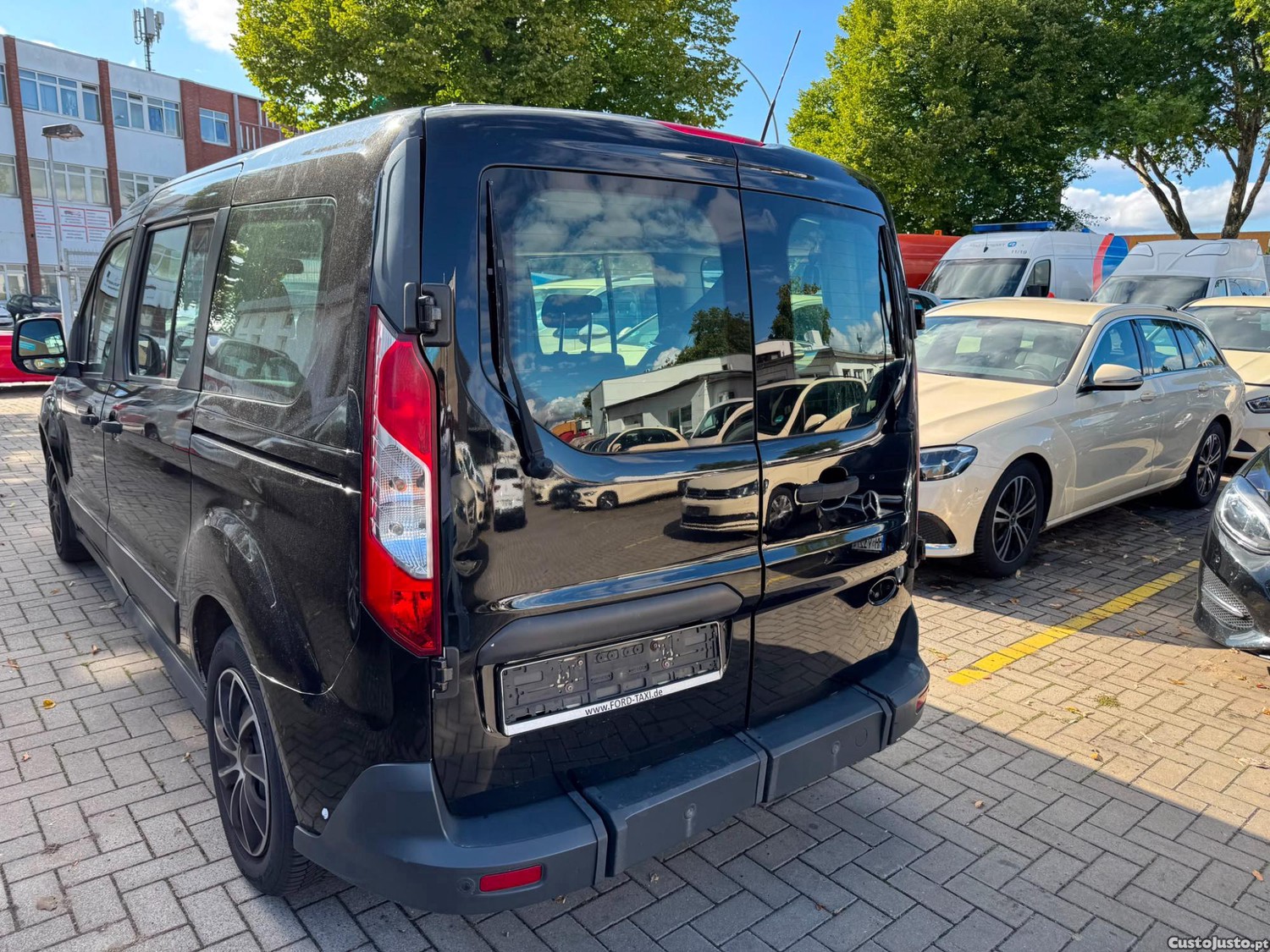 Ford Tourneo 1.5 Mobilidade Reduzida — photo 4