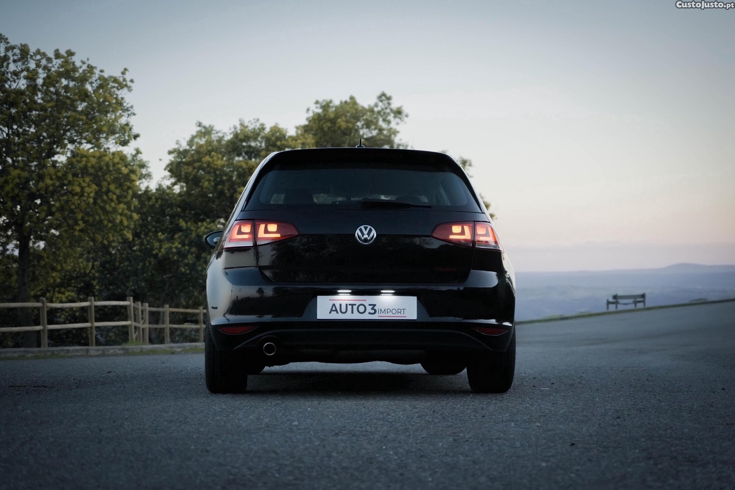 VW Golf 1.6 Tdi - 15 — photo 2