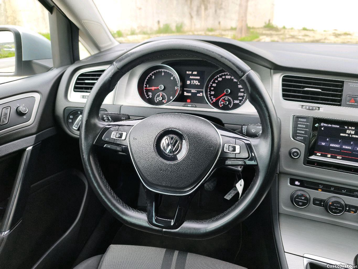 Volkswagen Golf 7 Sportline 1.6 TDi 105cv — fotografia 3