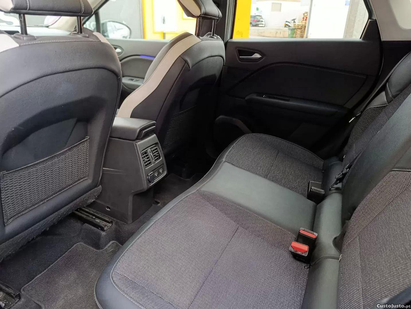 Renault Captur 1.0 tce techno — fotografia 4