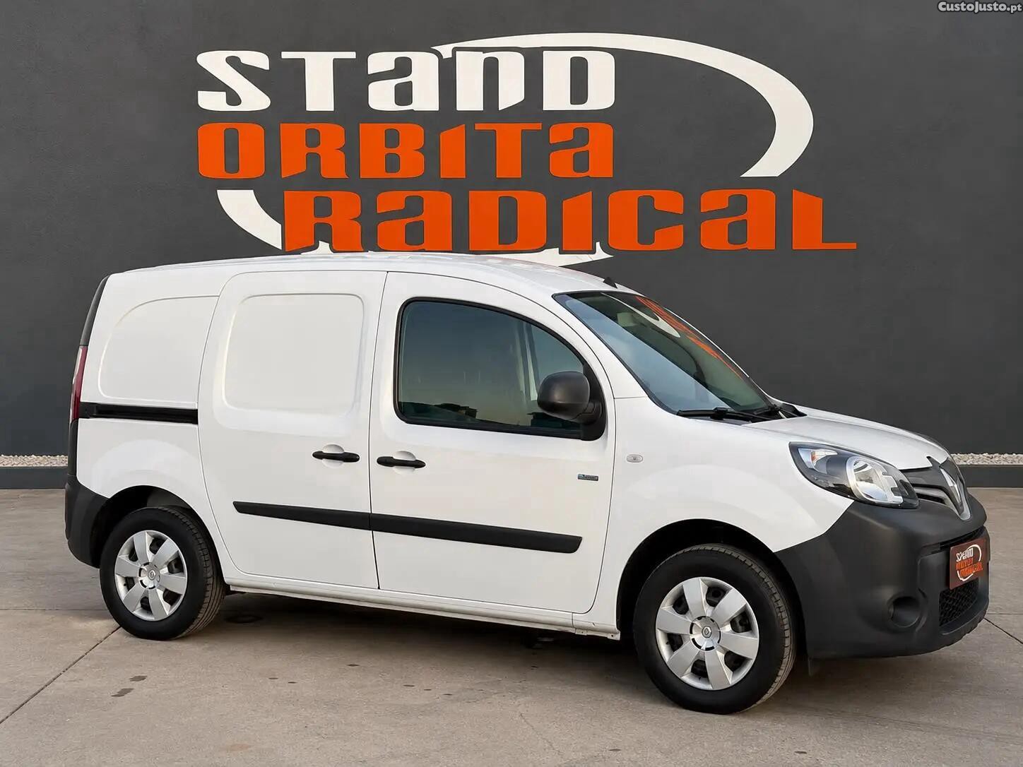 Renault Kangoo Maxi 33 (c/ Bateria) - 21 foto 2
