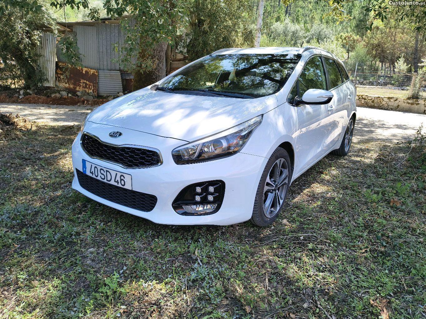 Kia Ceed 1.6crdi 136cv GTline - 16 foto 3