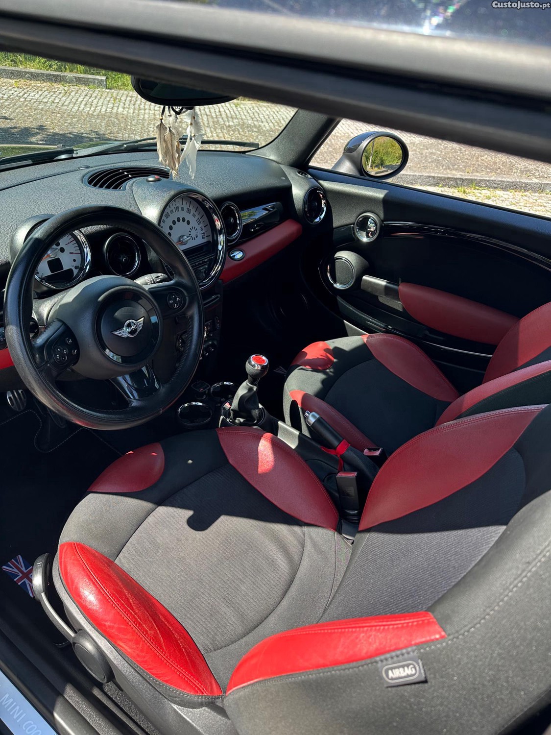 MINI Cooper R56 - 12 foto 2