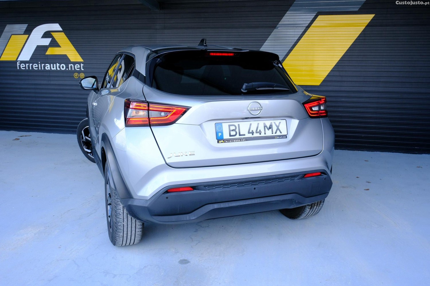 Nissan Juke 1.0 DIG-T N-Connecta NAV. DCT — fotografia 22